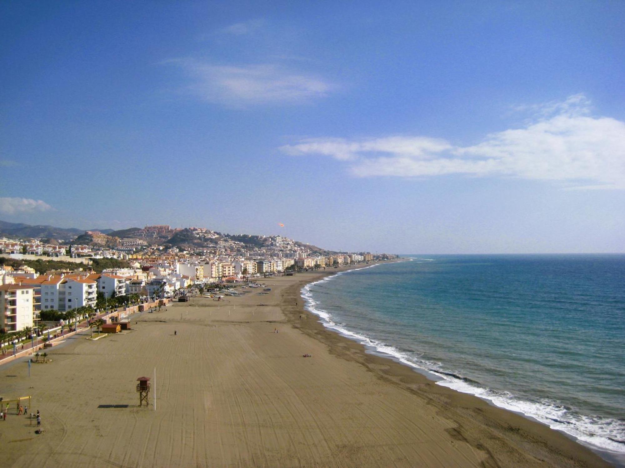 Atico Con Solarium A Metros Del Mar En Malaga Apartment Rincon de la Victoria Ngoại thất bức ảnh